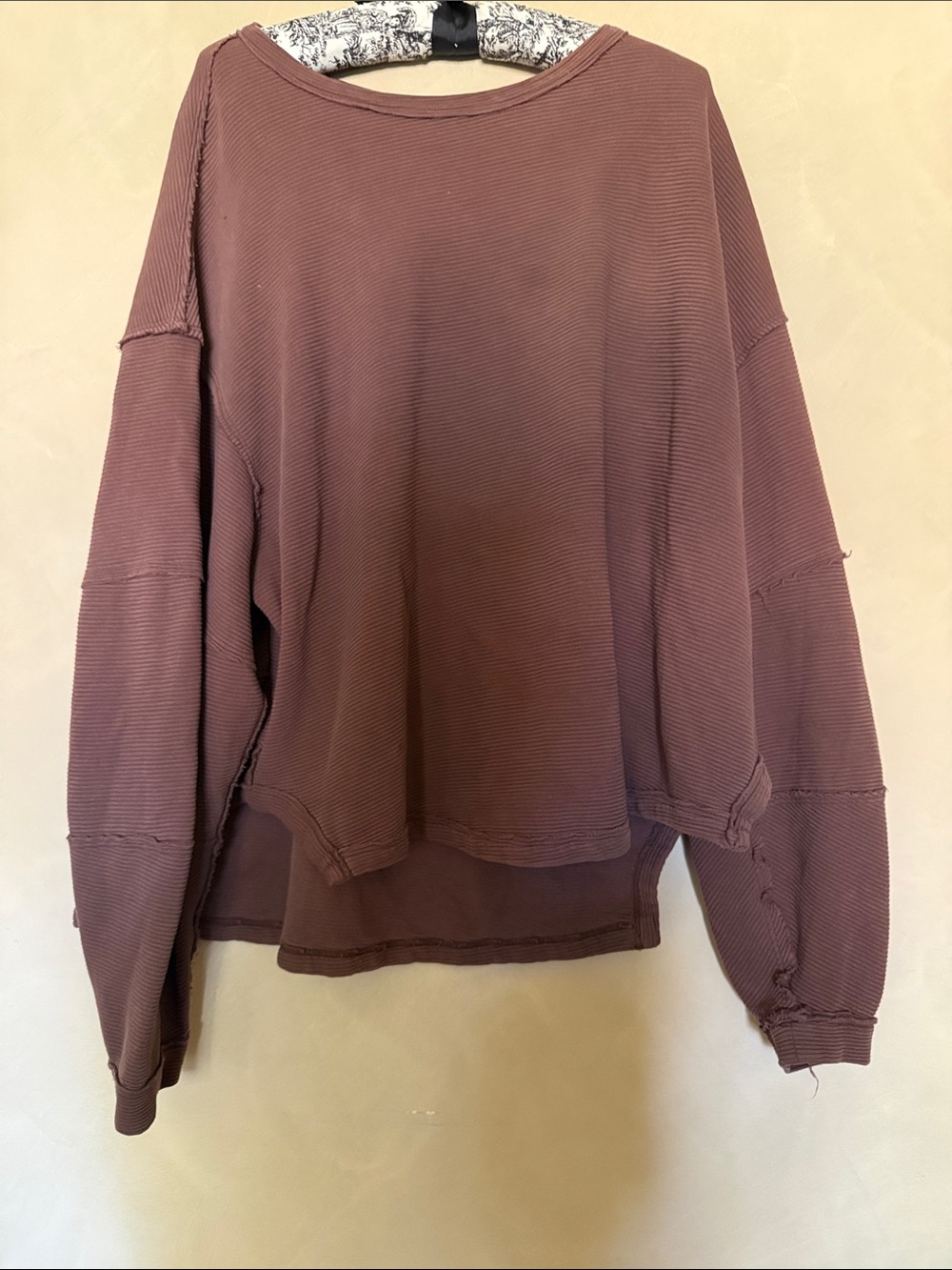 Free People We The Free Oversized Sweatshirt Long Sleeve Brown size Large - Picture 2 of 5